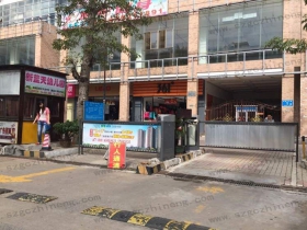 海南?？谲嚺谱R別加廣告道閘